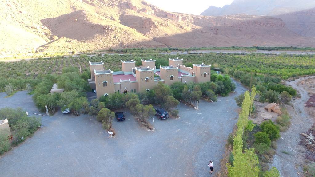 Ifri Kasbah Hotel Camping Jurassique מראה חיצוני תמונה